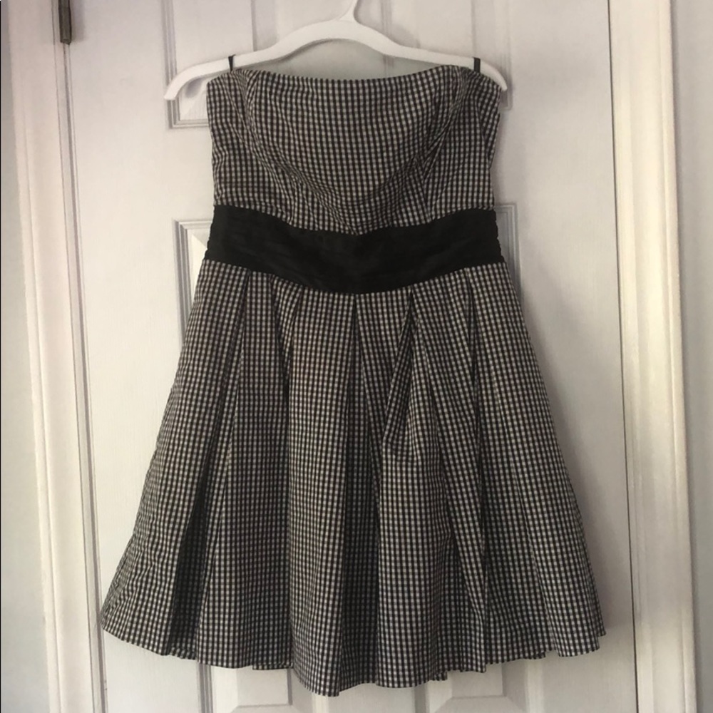 Black & White Gingham Strapless Bebe Dress 6